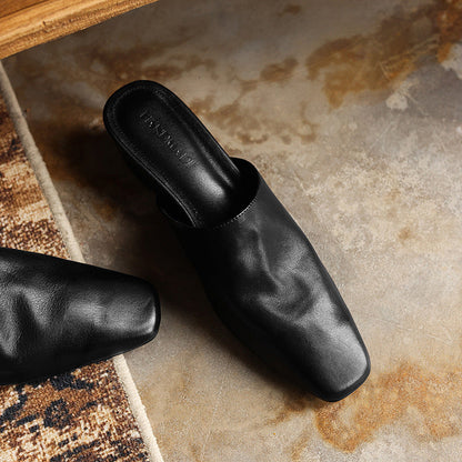 Viena Square-Toe Leather Mules